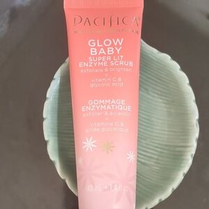 Super Lit Enzyme Scrub